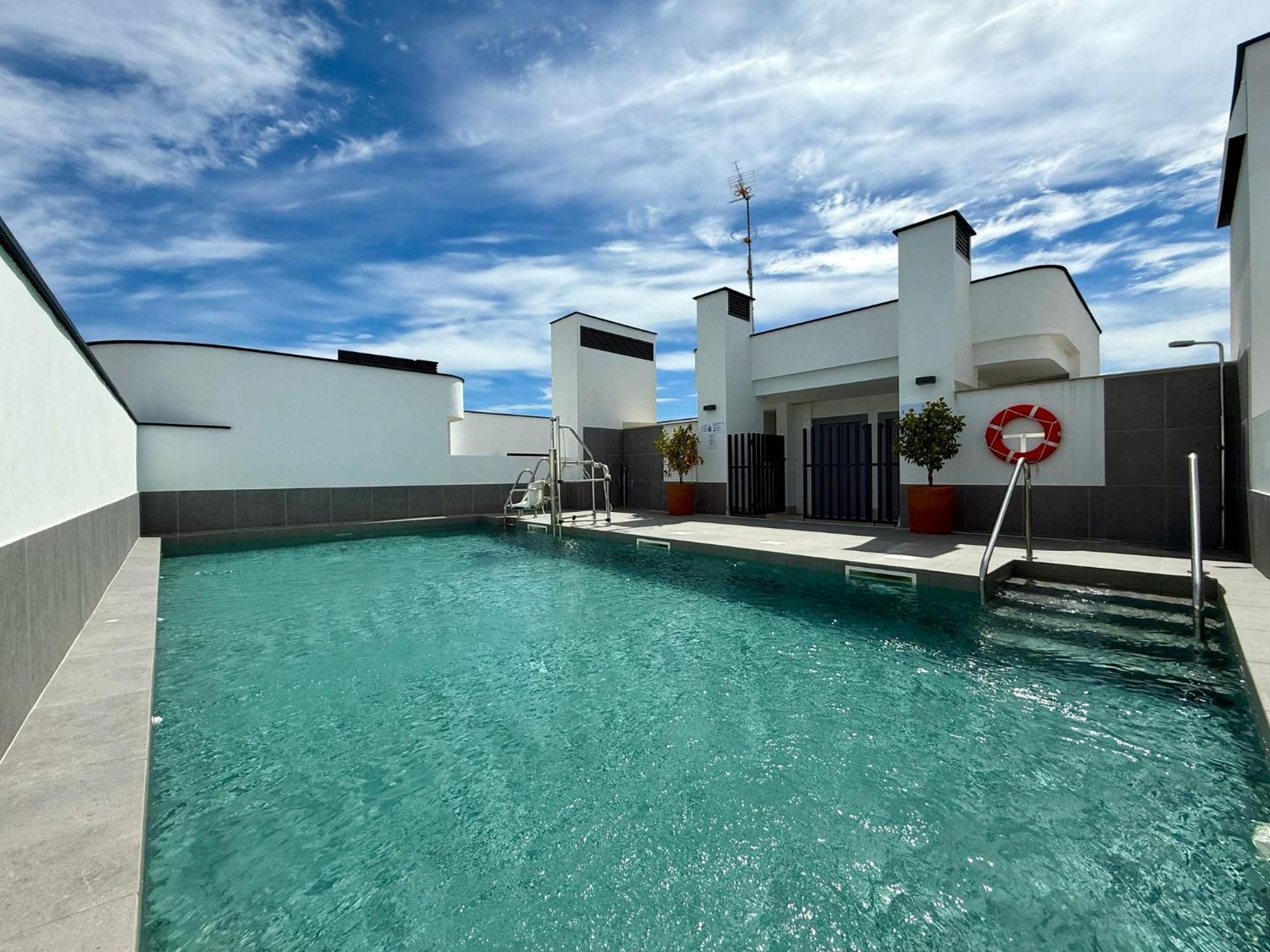 New Casa Raton Central, Pool, Wifi, Parking * Tarifa